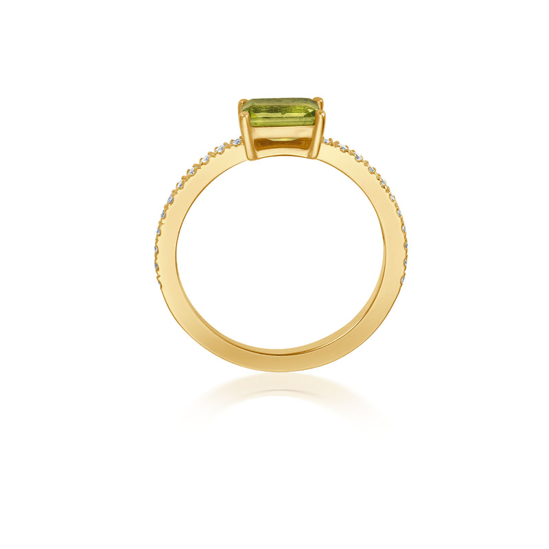 jeweler-juwelier-gelber-square-gruener-saphir-diamond-diamant-ring-gelbgold-produktfoto