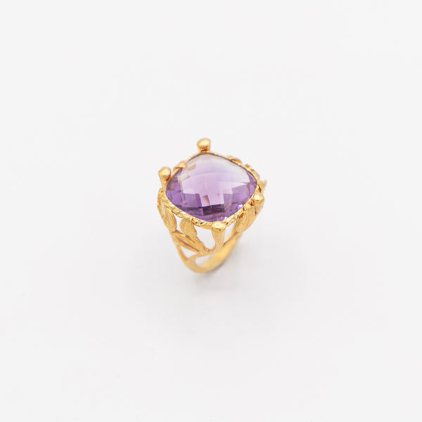 juwelier-jeweler-gelber-diamonds-diamanten-schmuck-ringe-vintage-kollektion-amethyst-ring-gelbgold-grosser-farbstein