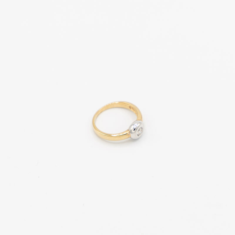 juwelier-jeweler-gelber-vintage-schmuck-ringe-rings-diamanten-diamonds-gelbgold-produktfoto-produktfoto-3