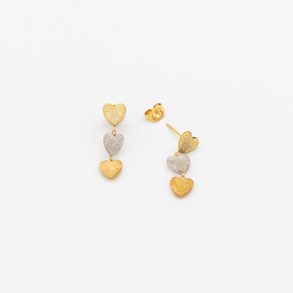 juwelier-jeweler-gelber-diamonds-ohrstecker-vintage-kollektion-collection-ohrringe-gelbgold-heart-echtgold-schmuck-produktfoto-earrings-herzen-still