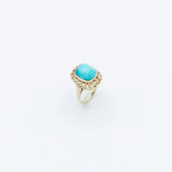 juwelier-jeweler-gelber-diamonds-diamanten-schmuck-ringe-vintage-kollektion-türkis-blau-gelbgold