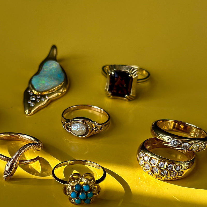 juwelier-jeweler-gelber-diamonds-diamanten-schmuck-ringe-vintage-kollektion-rauchquarz-gelbgold-still