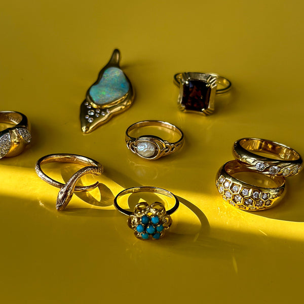 juwelier-jeweler-gelber-diamonds-diamanten-schmuck-ringe-vintage-kollektion-tuerkis-blume-flower-still
