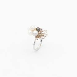 Vintage Pearl Flower Ring - Weißgold