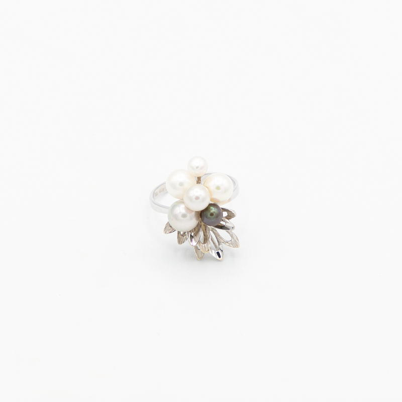 Vintage Pearl Flower Ring - Weißgold