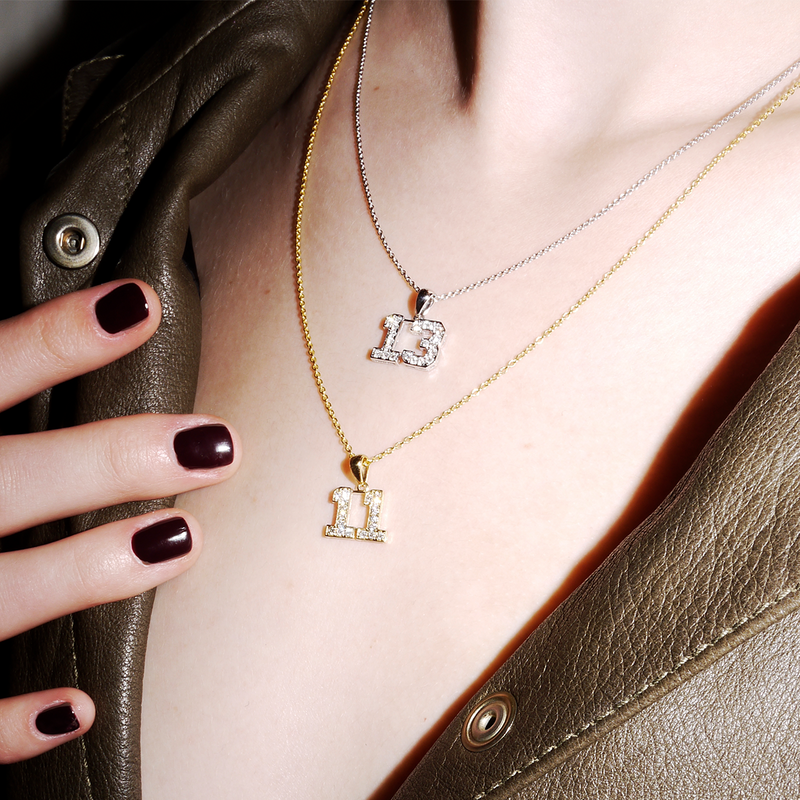 Small Diamond Digits - Weißgold