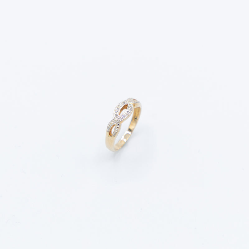 juwelier-jeweler-gelber-schmuck-diamanten-vintage-gelbgold-produktfoto
