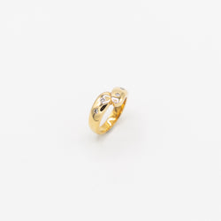 juwelier-jeweler-gelber-vintage-schmuck-ringe-rings-diamanten-diamonds-gelbgold-produktfoto-echtgold