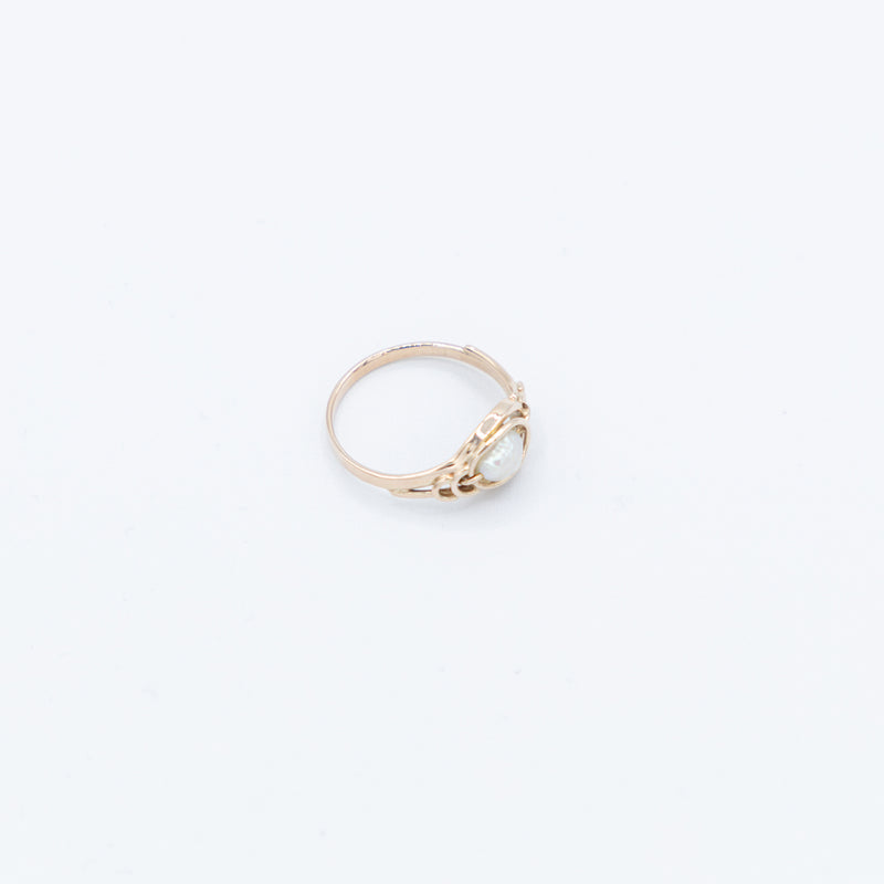 juwelier-jeweler-gelber-diamonds-diamanten-schmuck-ringe-vintage-kollektion-perlen-ring-produktfoto