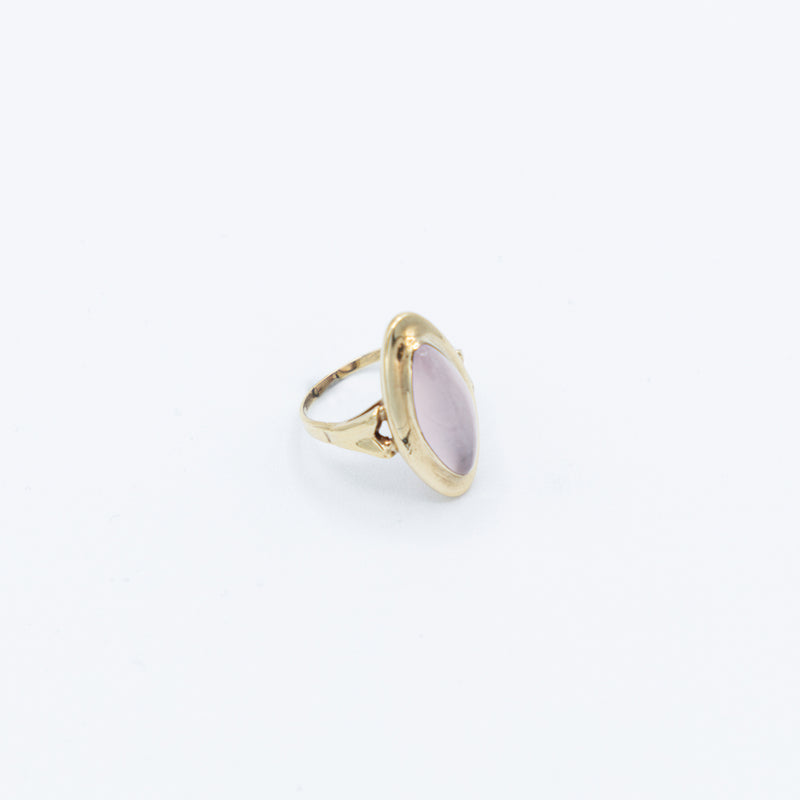 juwelier-jeweler-gelber-diamonds-diamanten-schmuck-ringe-vintage-kollektion-farbstein-oval-produktfoto-rosa