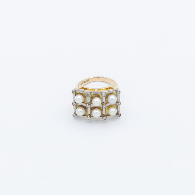 juwelier-jeweler-gelber-diamonds-diamanten-schmuck-ringe-vintage-kollektion-perlen-ring-diamanten-produktfoto-rings