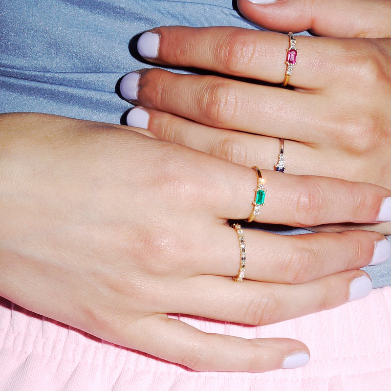 Petite Long Emerald Diamond Ring - Rubin - Gelbgold