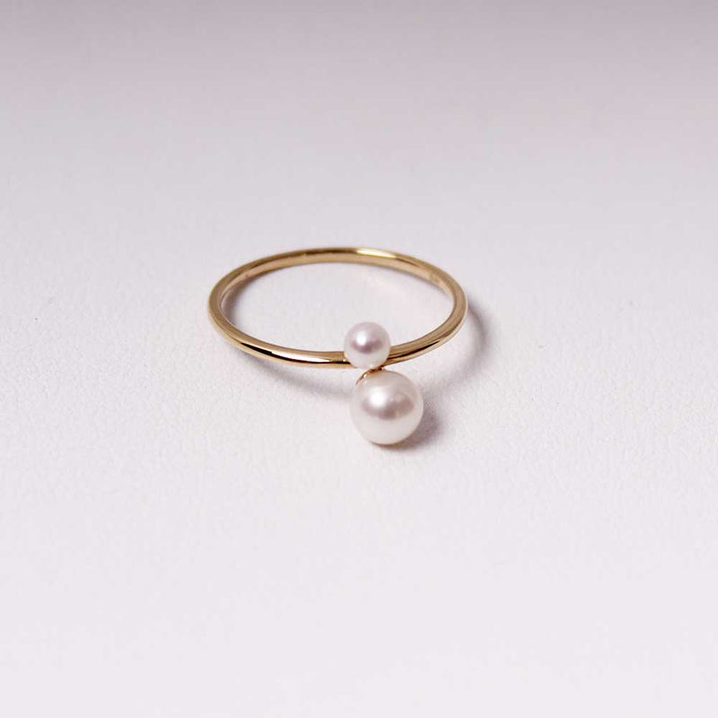 Double Pearl Ring - Klein - Gelbgold